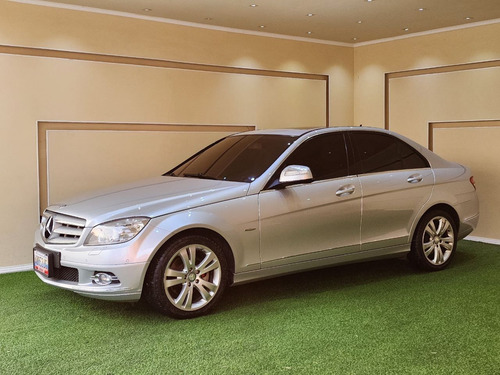 Imagen 1 de 18 de Mercedes Benz C200