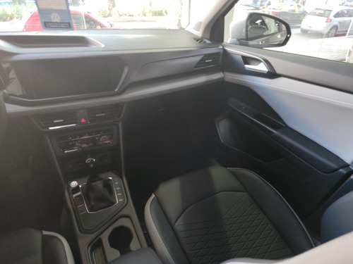 Imagen 15 de 16 de Taos Comfortline 250 Tsi At My23 29