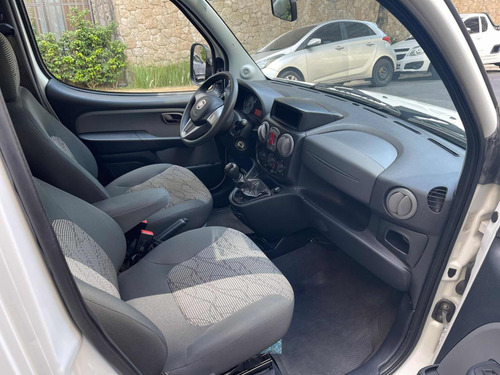 Fiat Doblo 1.8 16v Essence 7l Flex 5p