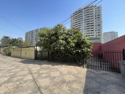 Se Vende Casa Apta Para Uso Comercial, Excelente Ubicación