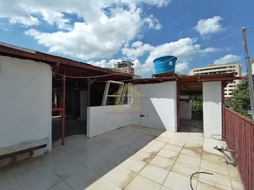 Casa Comercial Urb. Camoruco