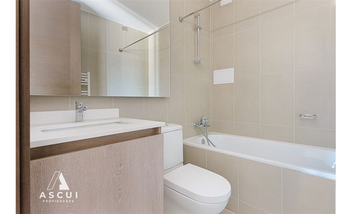 Departamento En Venta De 3 Dorm. En Lo Barnechea