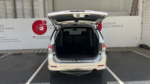 Toyota Fortuner 2.7l 4x2