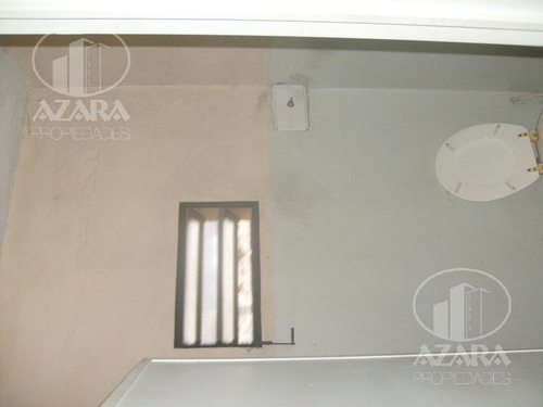 Imagen 4 de 6 de Deposito Con Casa De 3 Ambientes Dto 2 Ambientes