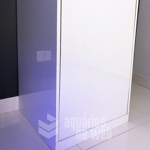 Imagem 6 de 8 de Móvel Aquário Cubo De 50cm Com Compensado Naval E Fórmica