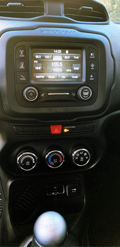 Imagen 10 de 13 de Jeep Renegade 2019 1.8 Sport