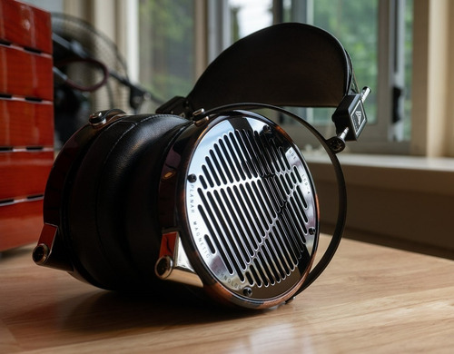 Imagen 4 de 9 de Audífonos Audeze Lcd-4 Última Versión