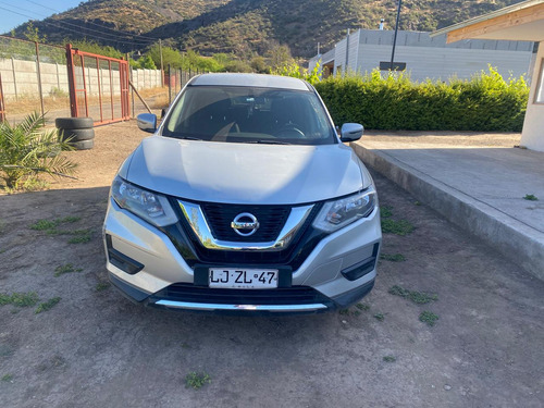 Nissan X-Trail 2.5 Sense Cvt 2F