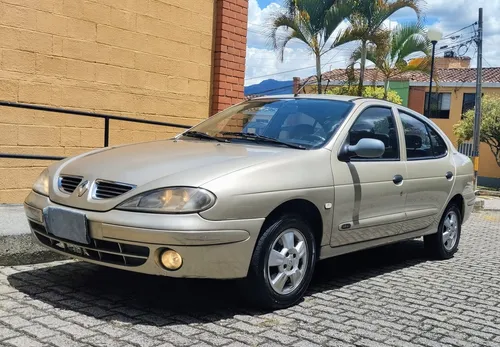 Renault Megane 1.4 Unique