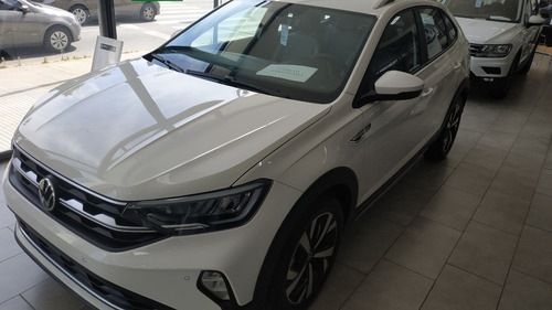 Volkswagen Nivus Highline 200 Tsi Tiptronic S.a