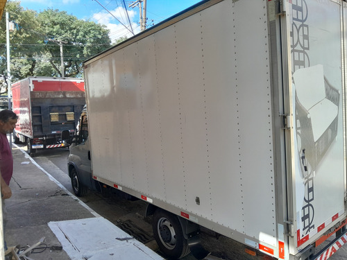 Iveco Daily 35150 2021 Baú Único Dono Completa Revisada