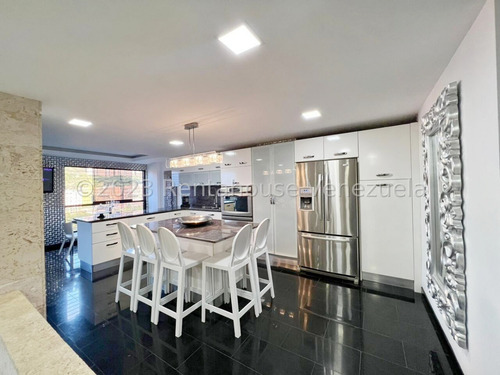 Imagen 5 de 12 de Townhouse En Venta En La Tahona