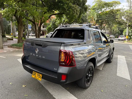 Renault Duster Oroch 2.0 Intens 4x2 Mec.