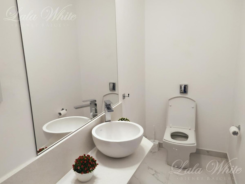 Imagen 5 de 25 de Reservada - Venta - Casa En La Providencia