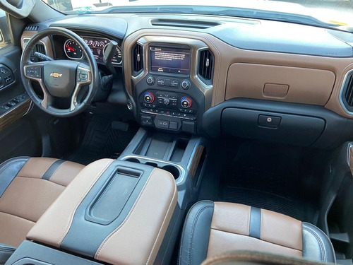 Imagen 5 de 11 de Chevrolet Cheyenne Hihg Country 2020