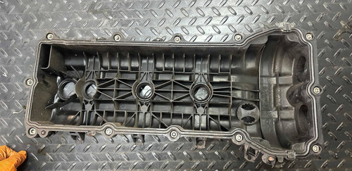 Tapa Punterías Izquierda Motor Pentastar 3.6 Vvt (Usado)