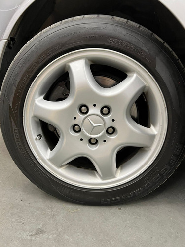 Imagen 11 de 15 de Mercedes Coupe Clk 320