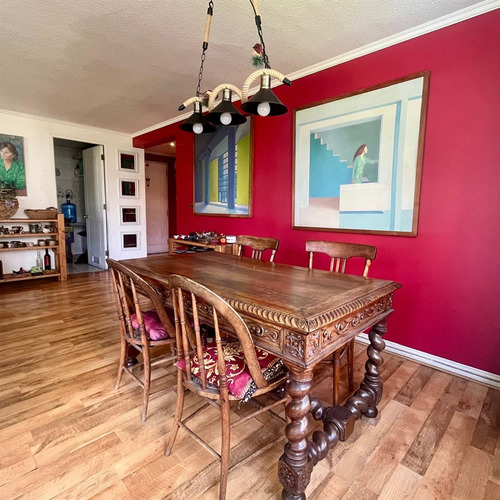 Departamento En Venta De 3 Dorm. 2 Baños En Las Condes