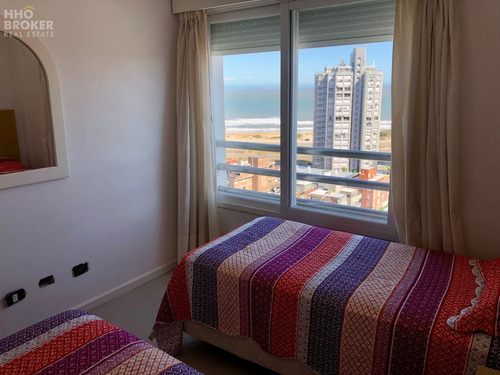 Apartamento En Venta Y Alquiler Torre Manhattan. Punta Del Este. Aidy Gril.