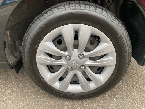Imagem 12 de 13 de Hyundai Hb20s 1.6 Comfort Plus 16v Flex 4p Manual