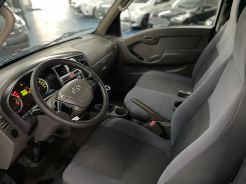 Hyundai HR 2.5 LONGO SEM CAÇAMBA 4X2 16V 130CV TURBO INTERCOOLER DIESEL 2P MANUAL