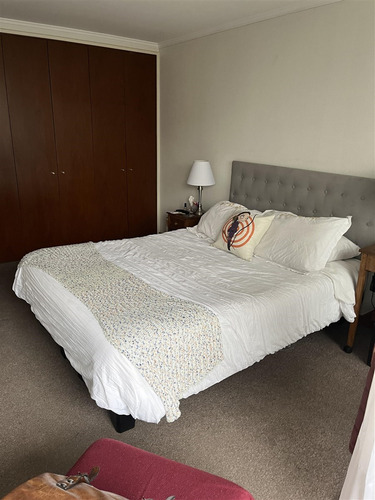 Departamento En Venta De 2 Dorm. En Plaza Ñuñoa