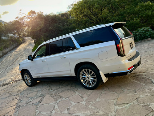 Cadillac Escalade ESV 6.2 Platinum At