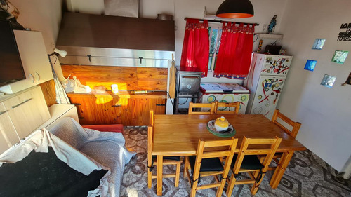 Hermosa Casa Multifamiliar, Ideal Para Entrar A Vivir De Inmediato