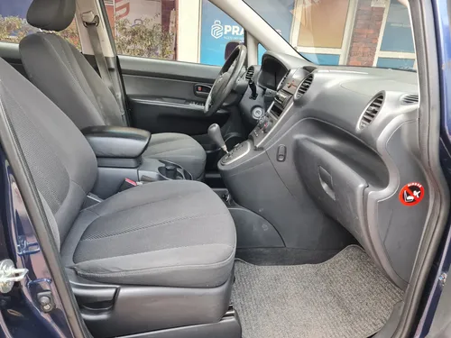 Kia Carens Rondo 2.0cc AT AA 4X2