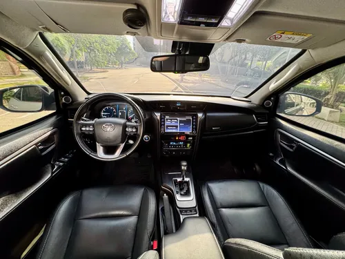 Toyota Fortuner 2.8l