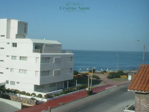 Apartamento En Peninsula, 3 Dormitorios *