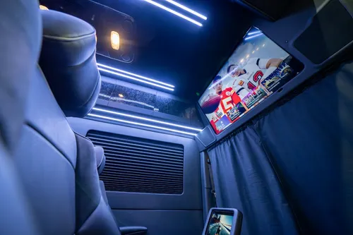 Sprinter Xl 2025 De Royal Van Edicion Especial Touring Vip