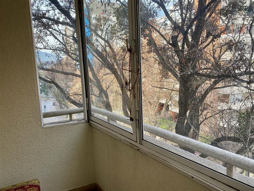 Departamento En Arriendo De 2 Dorm. En Providencia