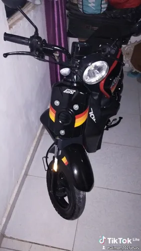 Mawi Automática Negra