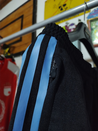 Bermuda 3/4 Afa 2010 Selección Argentina Adidas Messi Marado (Usado)