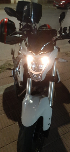 Imagen 8 de 19 de Benelli Tnt 300cc.