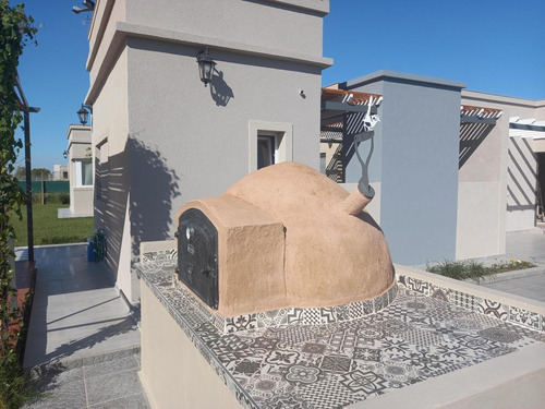 Imagen 18 de 30 de Venta De Casa A Estrenar En B° Los Álamos A Metros Del Acceso Oeste, Luján.