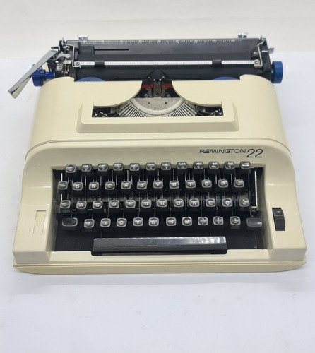 Máquina De Escrever Portatil Remington 22