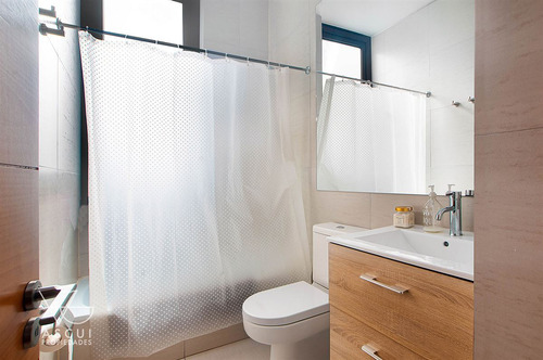 Depto 3 Dormitorios, 3 Baños, Salita, Jardin. Las Condes
