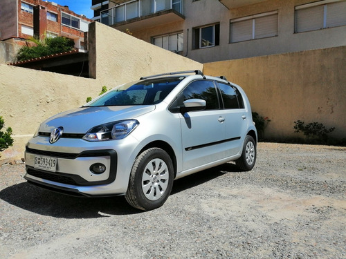 Volkswagen Up! 2019 1.0 Move Up! 75cv