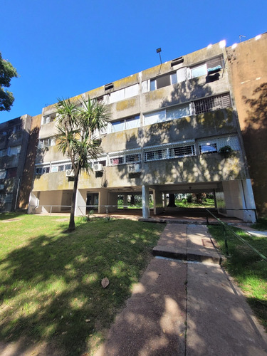 Imagen 8 de 10 de Apartamento 1 Dormitorio Venta Malvín Norte Euskalerría 70