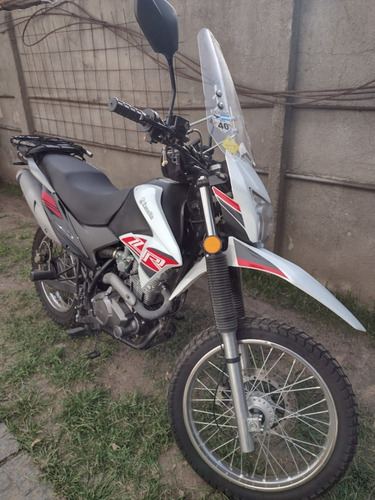 Imagen 2 de 9 de Zanella Zr 200
