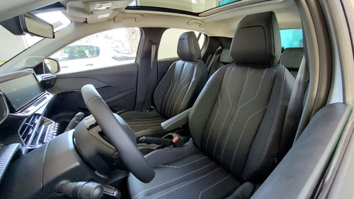 Imagen 19 de 25 de Peugeot 208 Feline Tiptronic 0km Az