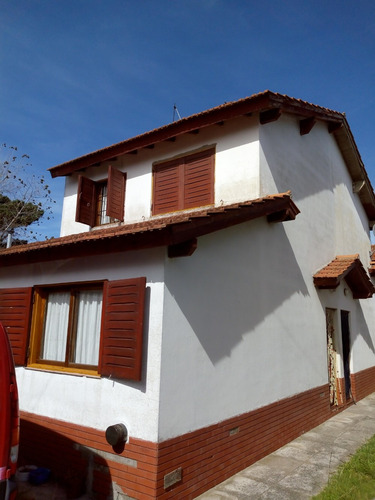 Vendo Duplex Con Garage A Una Cuadra Del Mar