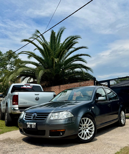 Volkswagen Bora 1.8 Highline T 180cv Cuero