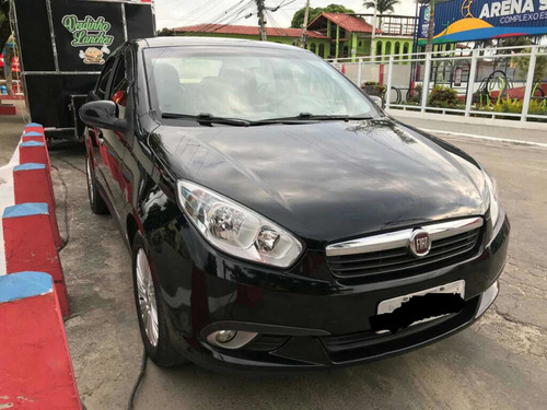 Fiat Grand Siena 1.6 16v Essence Flex 4p 2013