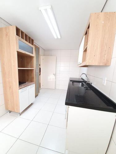 Apartamento Dois Dormitórios Com Sacada E Churrasqueira Para Venda - 996467