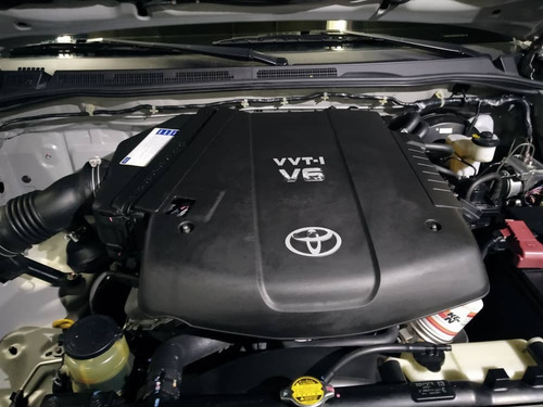 Imagen 15 de 16 de Toyota Fortuner