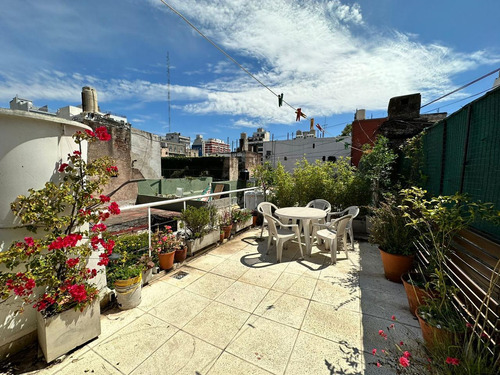 Ph De 2 Ambientes Con Patio Y Terraza.