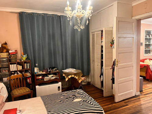 Hermosa Casa De Un Piso Con Ubicación Comercial En Esquina